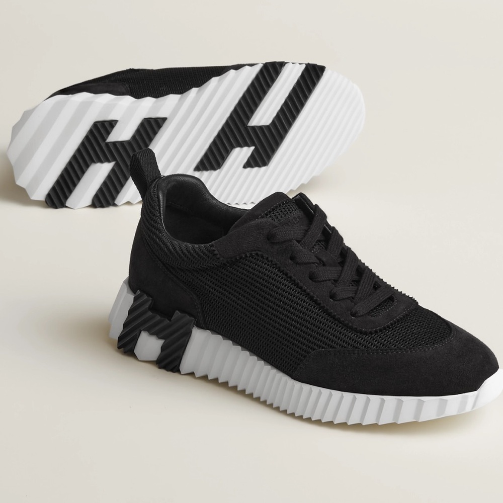 Hermès Bouncing sneaker sz 38.5
$1,000
